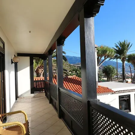 Escondida Vila Breña Baja