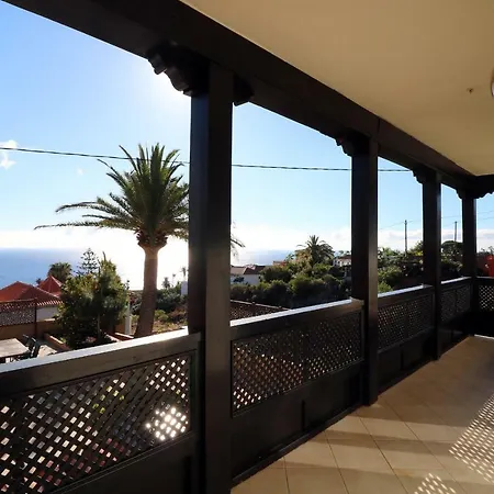 Escondida Villa *
