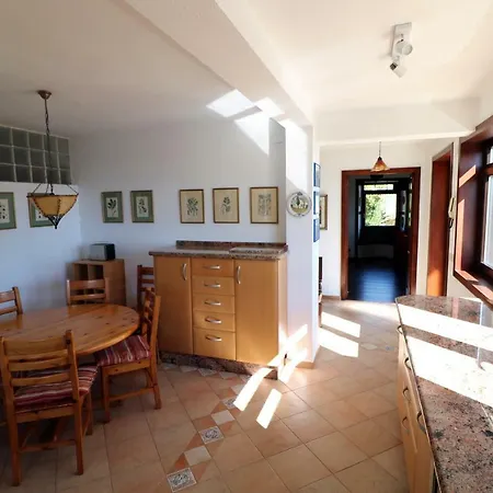 Escondida * Breña Baja
